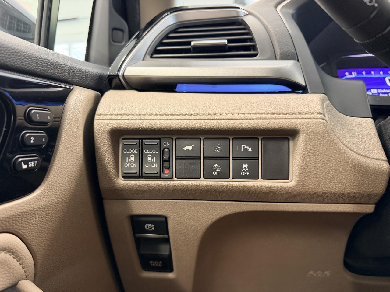 Honda Odyssey Elite 2019