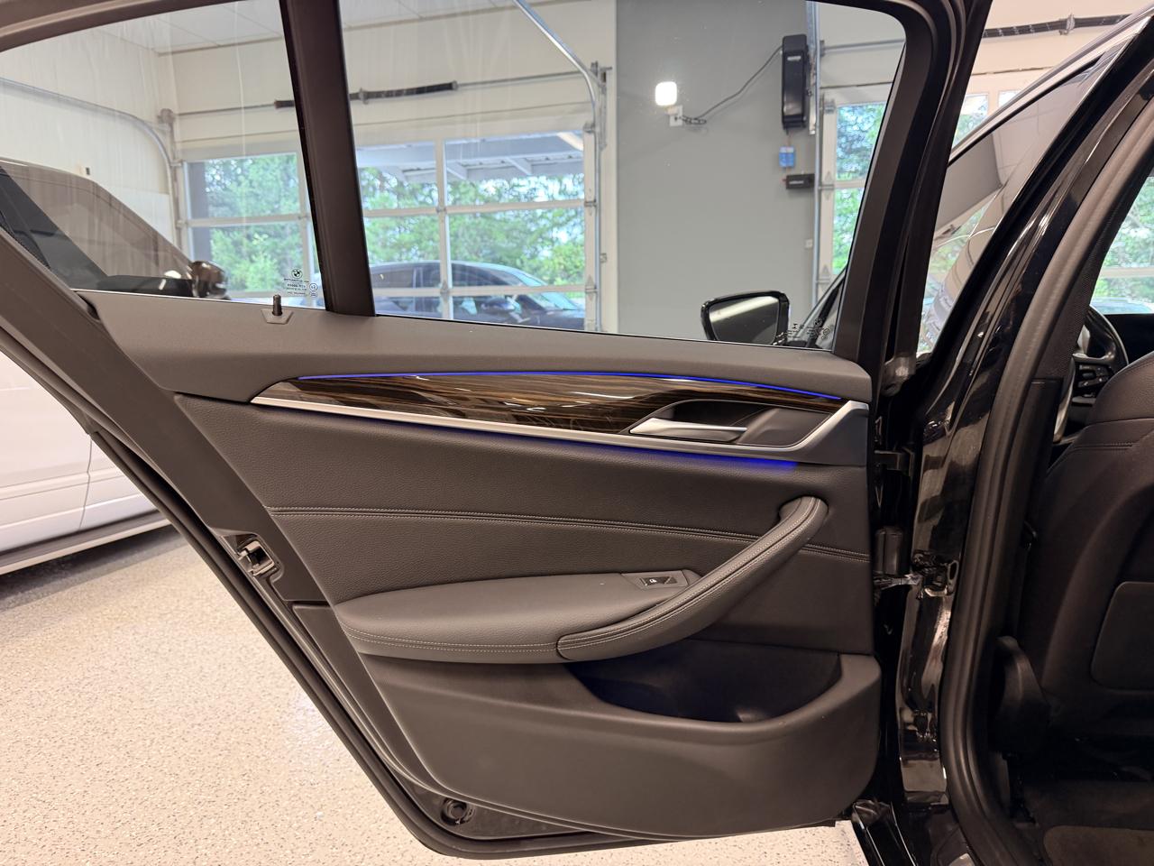 BMW 5 Series 530i xDrive Sedan 2019