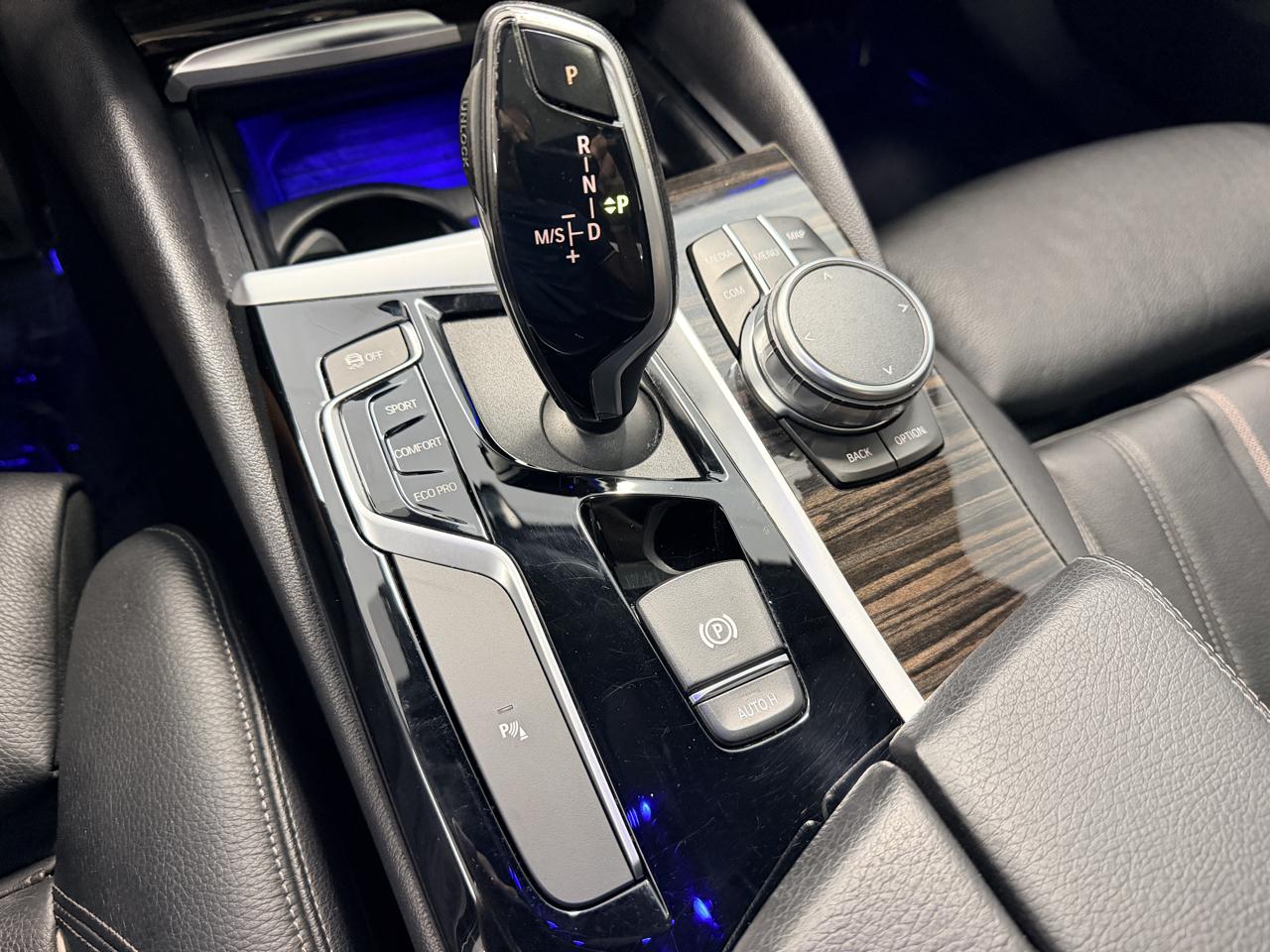 BMW 5 Series 530i xDrive Sedan 2019