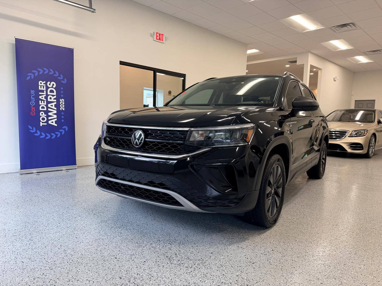 Volkswagen Taos S FWD 2023