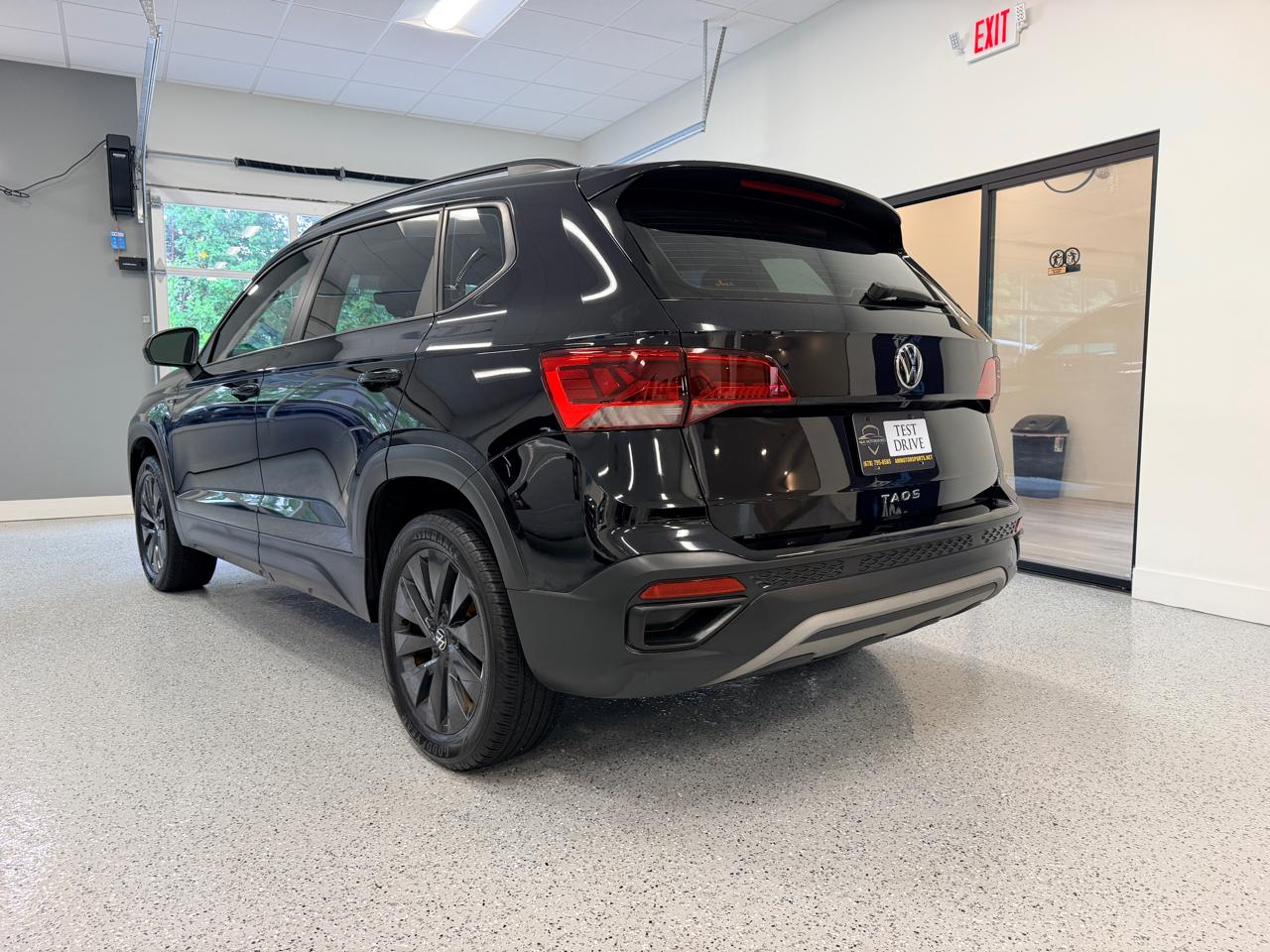 Volkswagen Taos S FWD 2023
