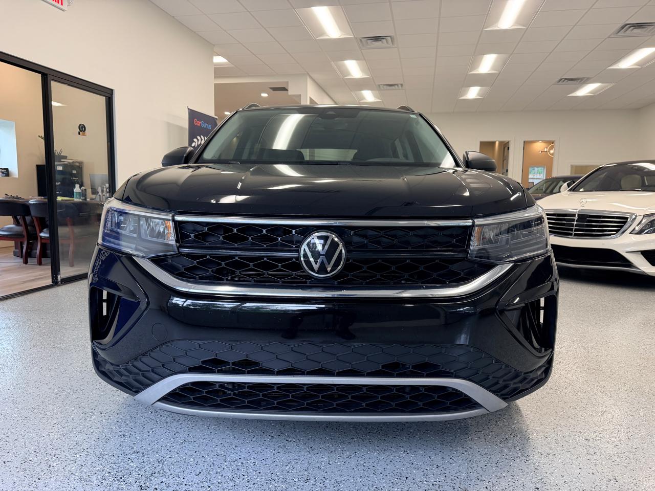 Volkswagen Taos S FWD 2023