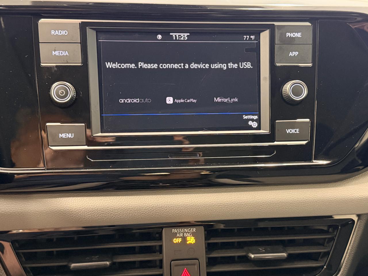 Volkswagen Taos S FWD 2023