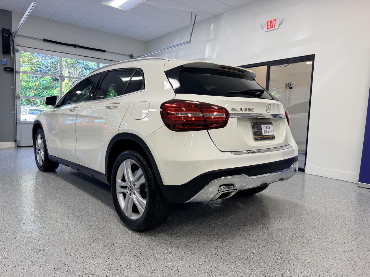 Mercedes-Benz GLA  2018
