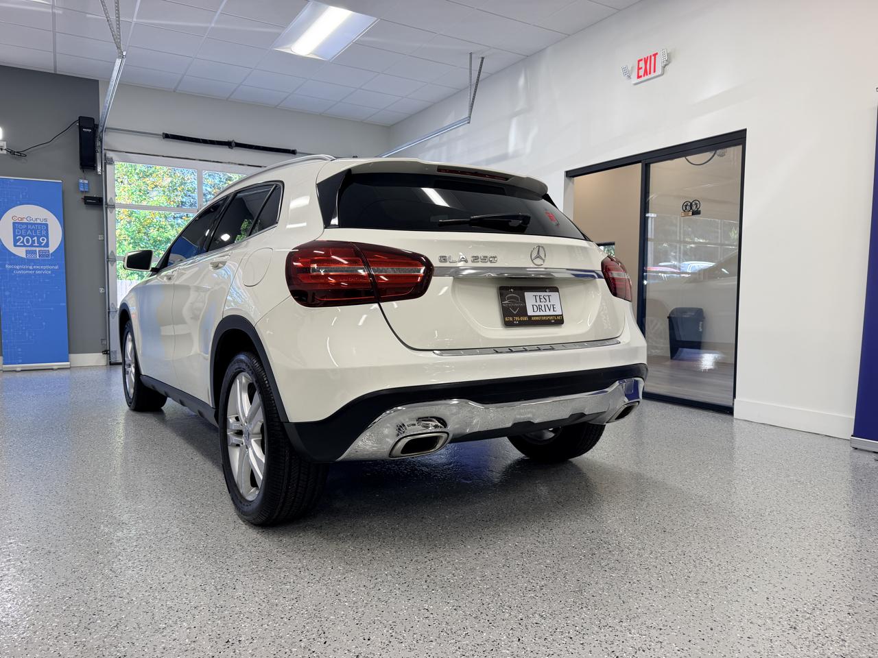 Mercedes-Benz GLA  2018