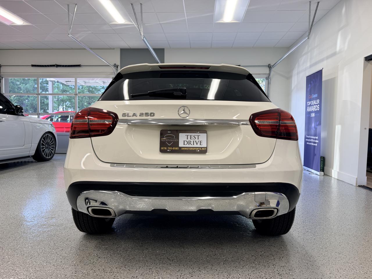 Mercedes-Benz GLA  2018