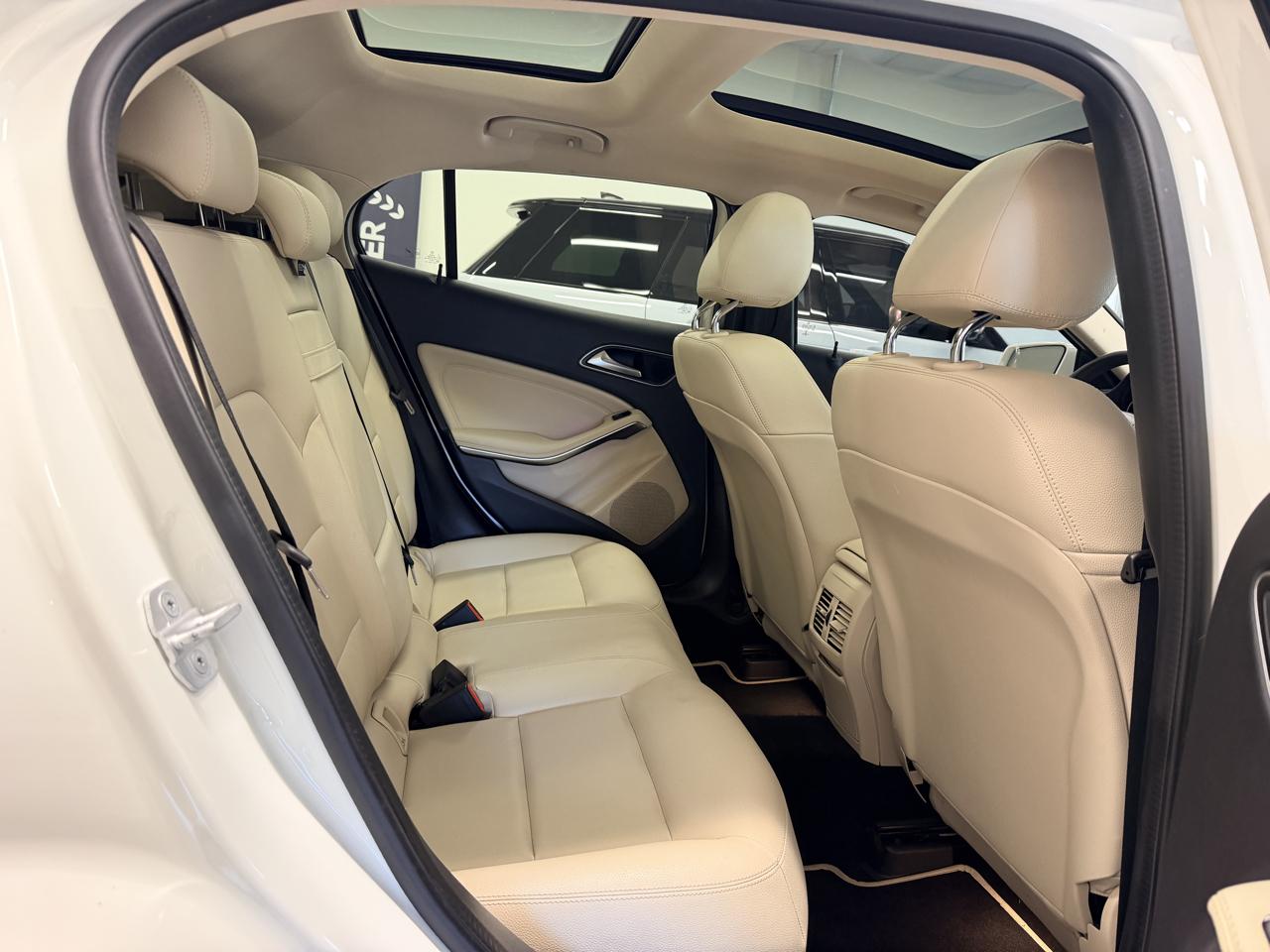 Mercedes-Benz GLA  2018