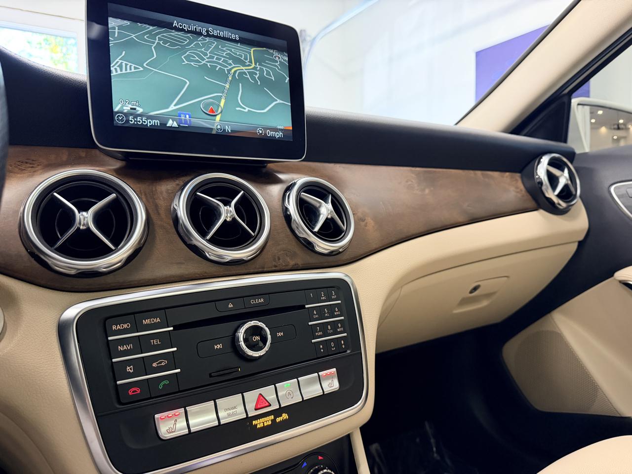 Mercedes-Benz GLA  2018
