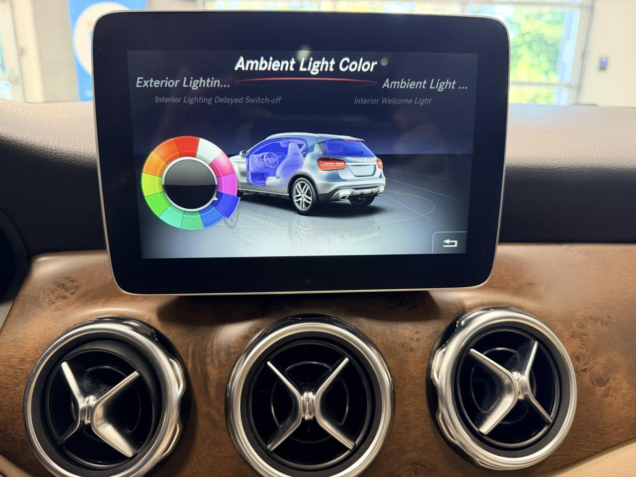 Mercedes-Benz GLA  2018
