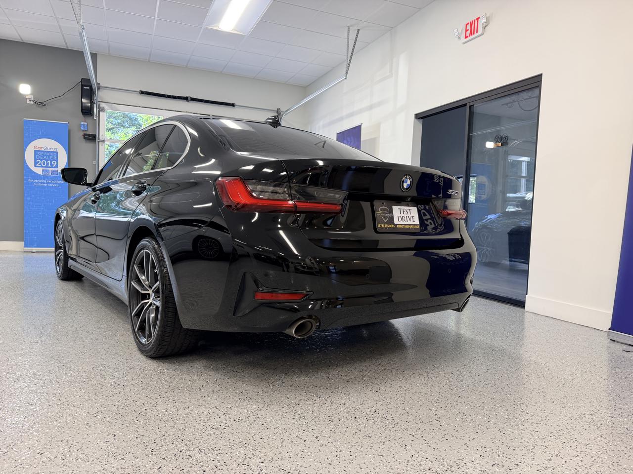BMW 3 Series  2021