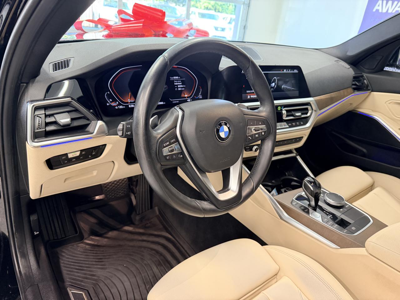 BMW 3 Series  2021