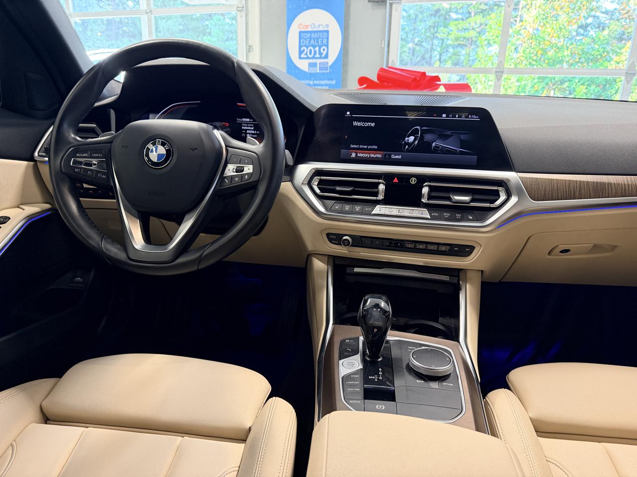 BMW 3 Series  2021