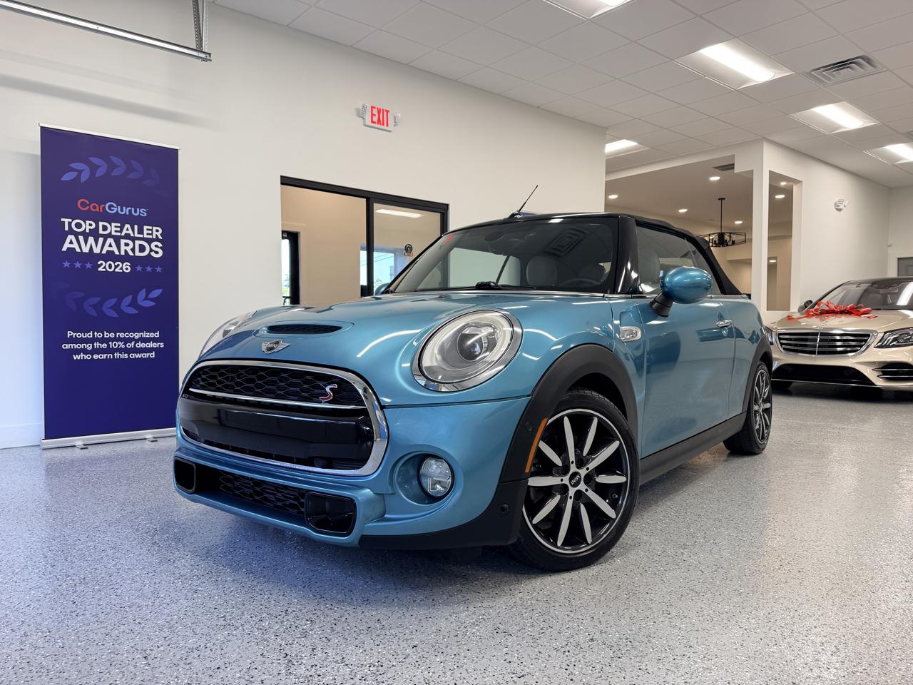MINI Convertible  2018