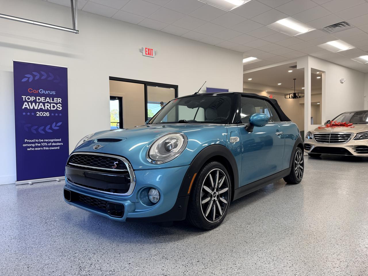 MINI Convertible  2018