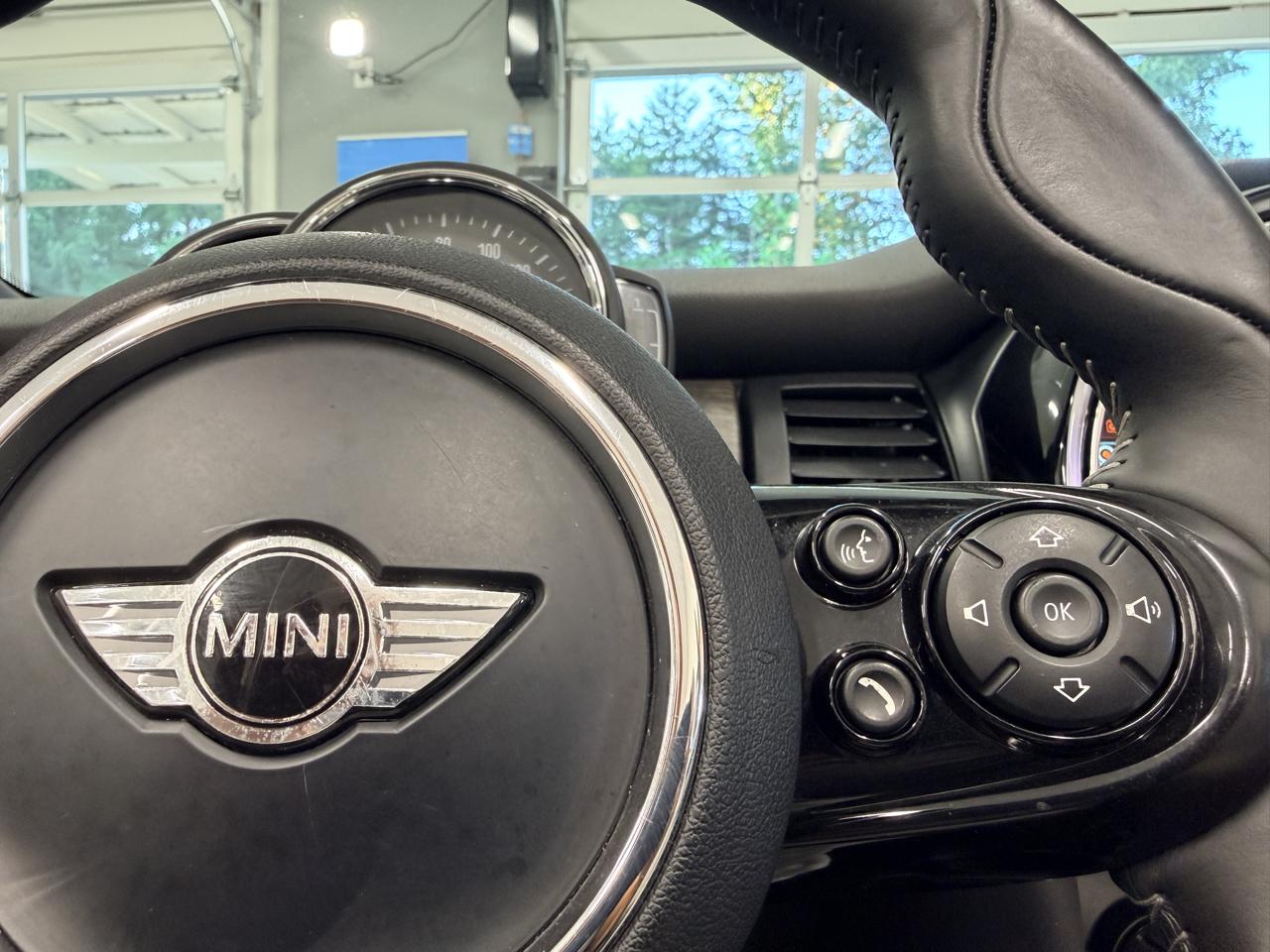 MINI Convertible  2018