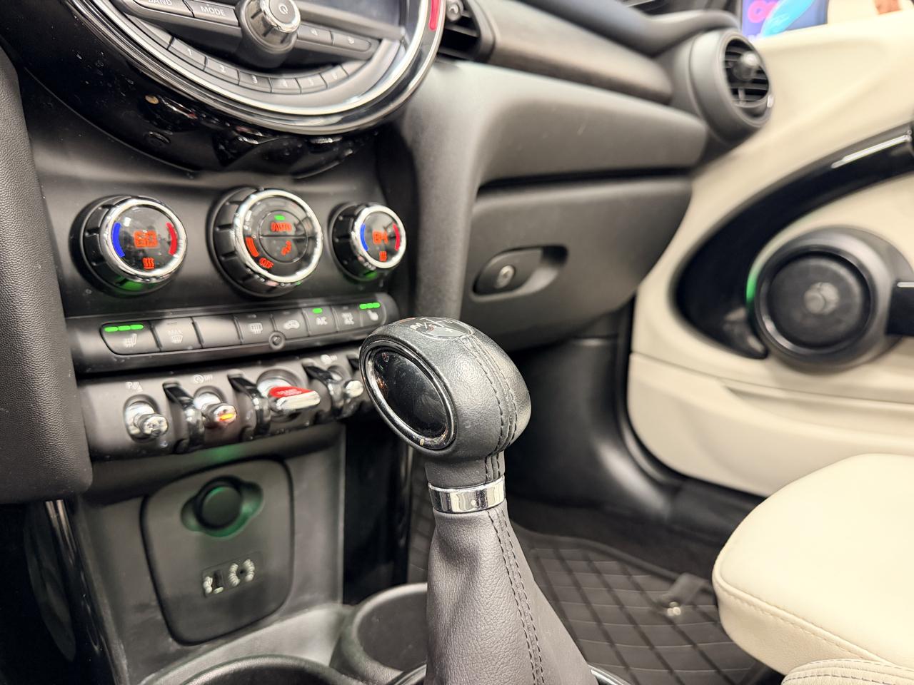 MINI Convertible  2018