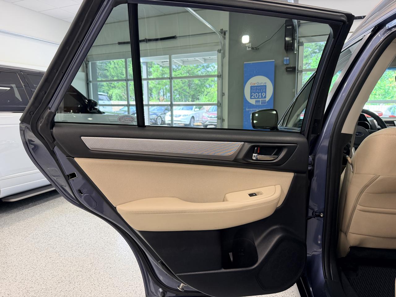 Subaru Outback 2.5i Premium 2017
