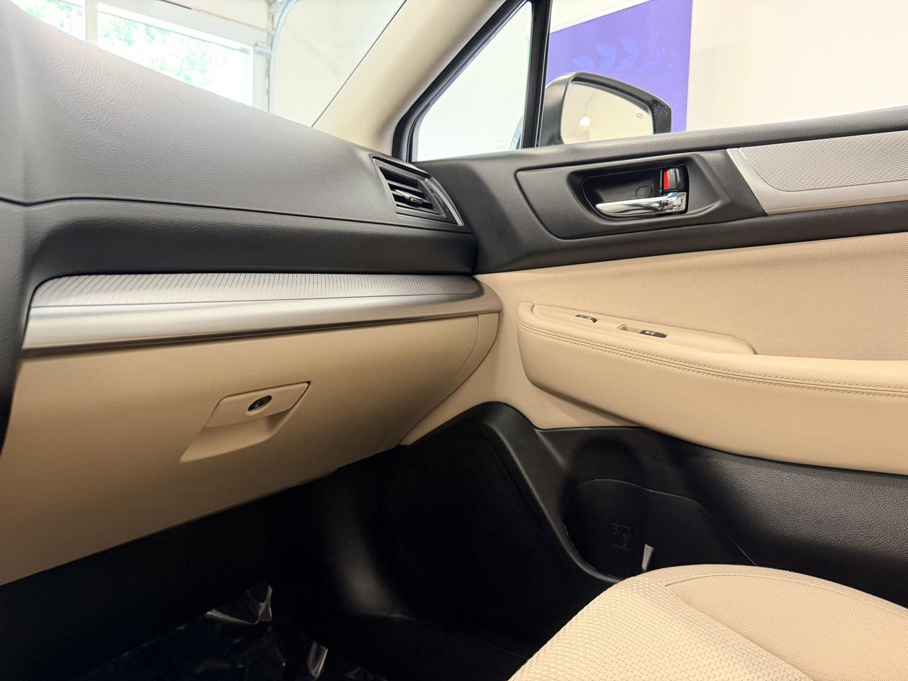 Subaru Outback 2.5i Premium 2017