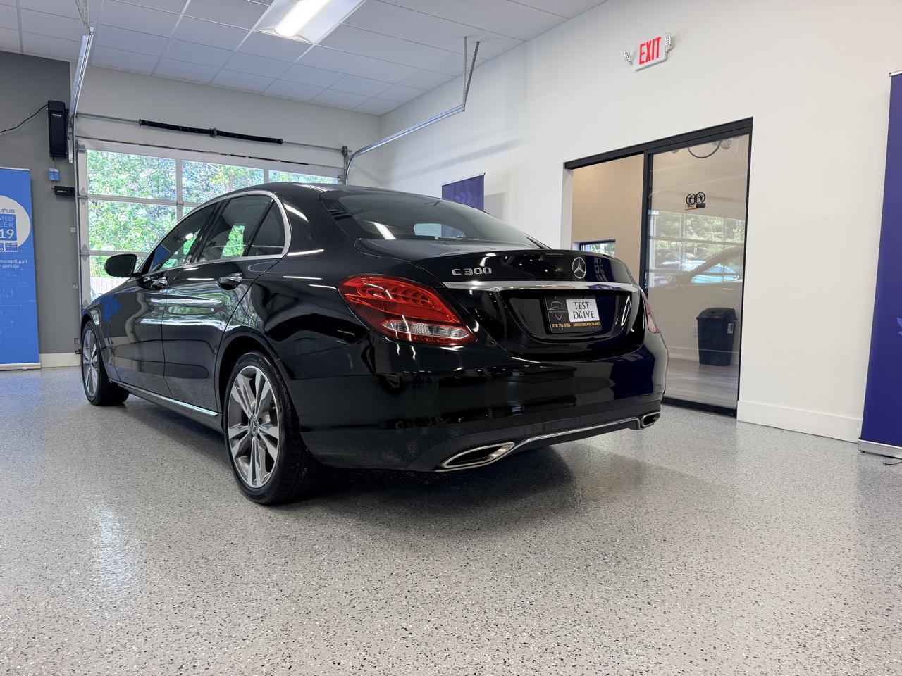 Mercedes-Benz C-Class C 300 Sedan with Luxury Pkg 2017