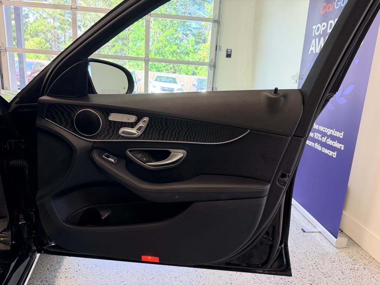 Mercedes-Benz C-Class C 300 Sedan with Luxury Pkg 2017