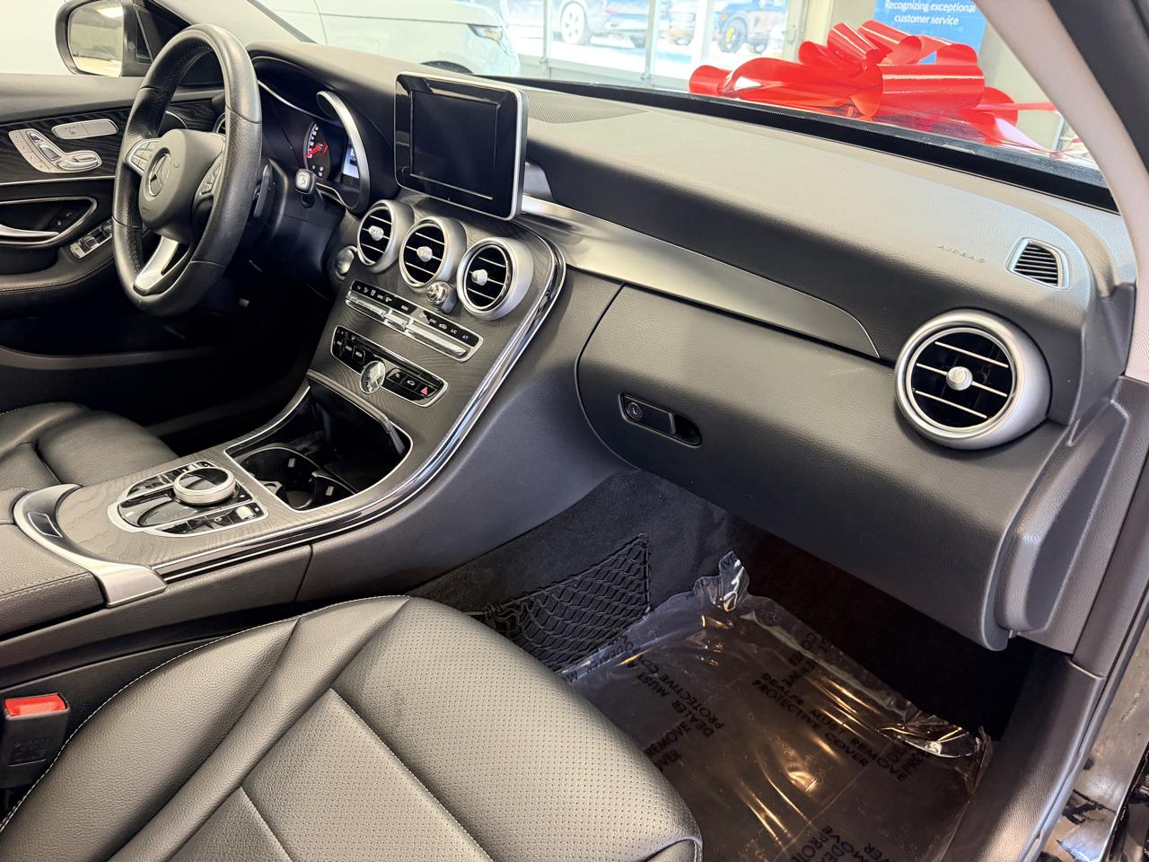 Mercedes-Benz C-Class C 300 Sedan with Luxury Pkg 2017