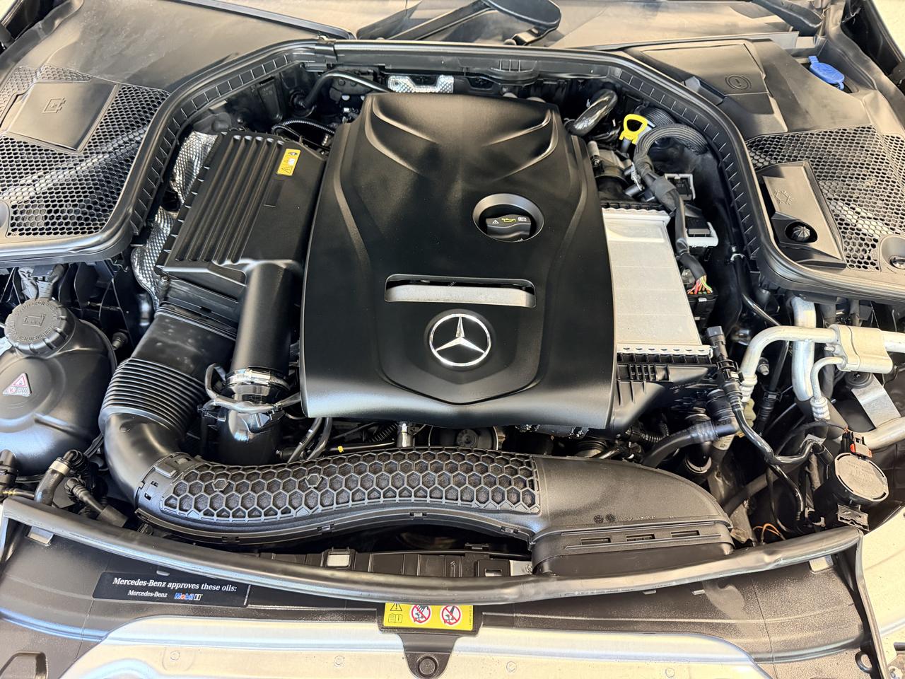 Mercedes-Benz C-Class C 300 Sedan with Luxury Pkg 2017