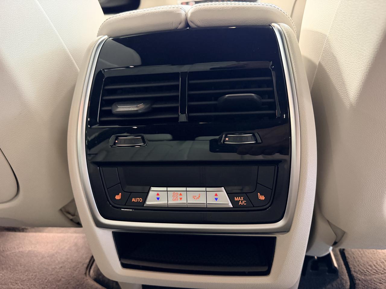 BMW X5  2019