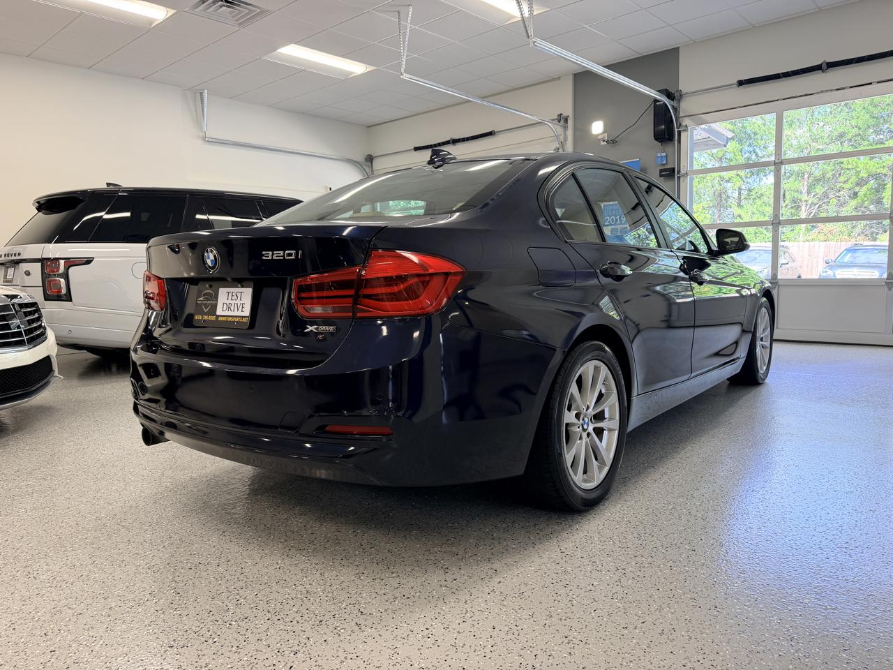 BMW 3 Series 4dr Sdn 320i xDrive AWD 2016