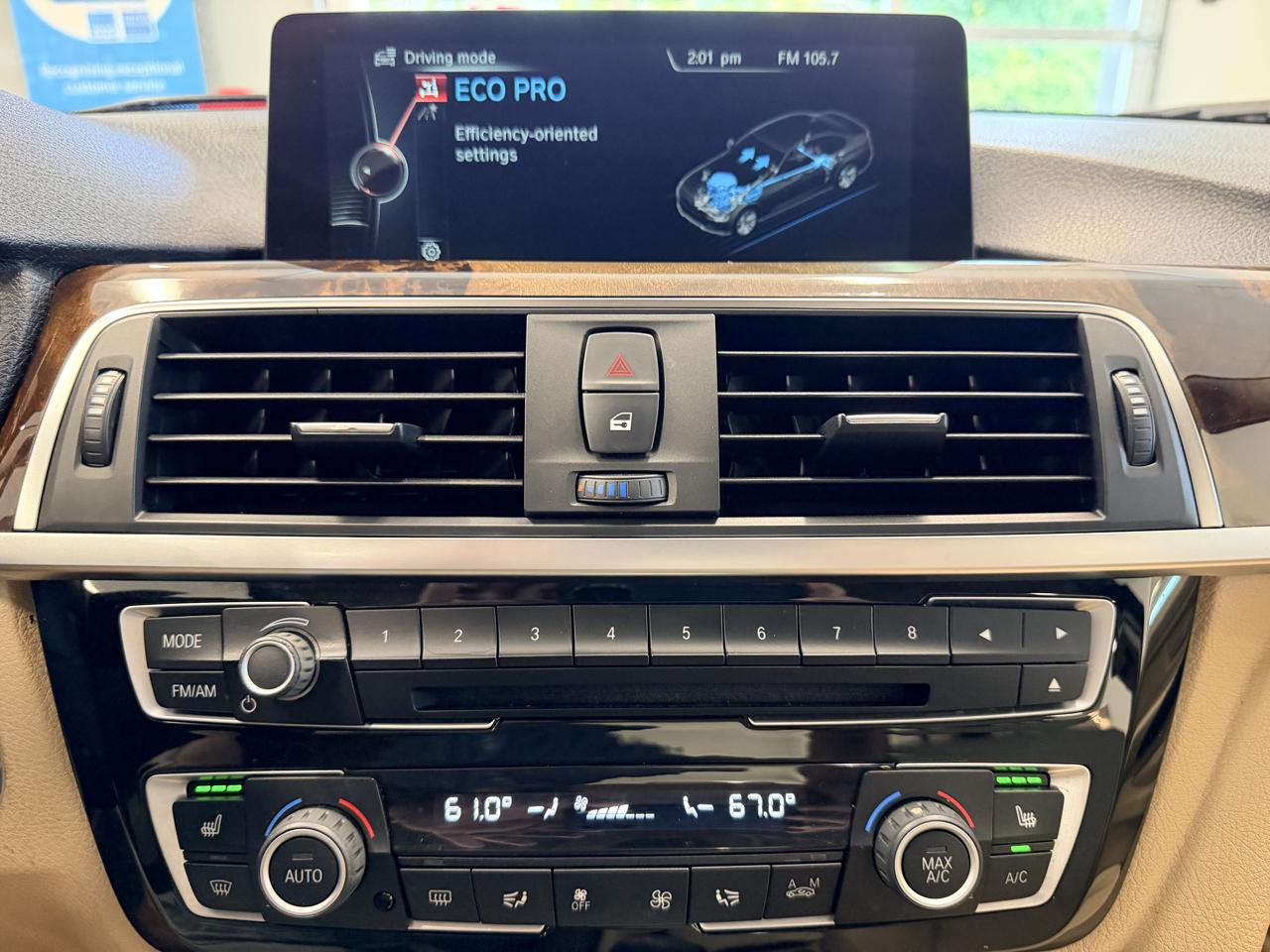 BMW 3 Series 4dr Sdn 320i xDrive AWD 2016