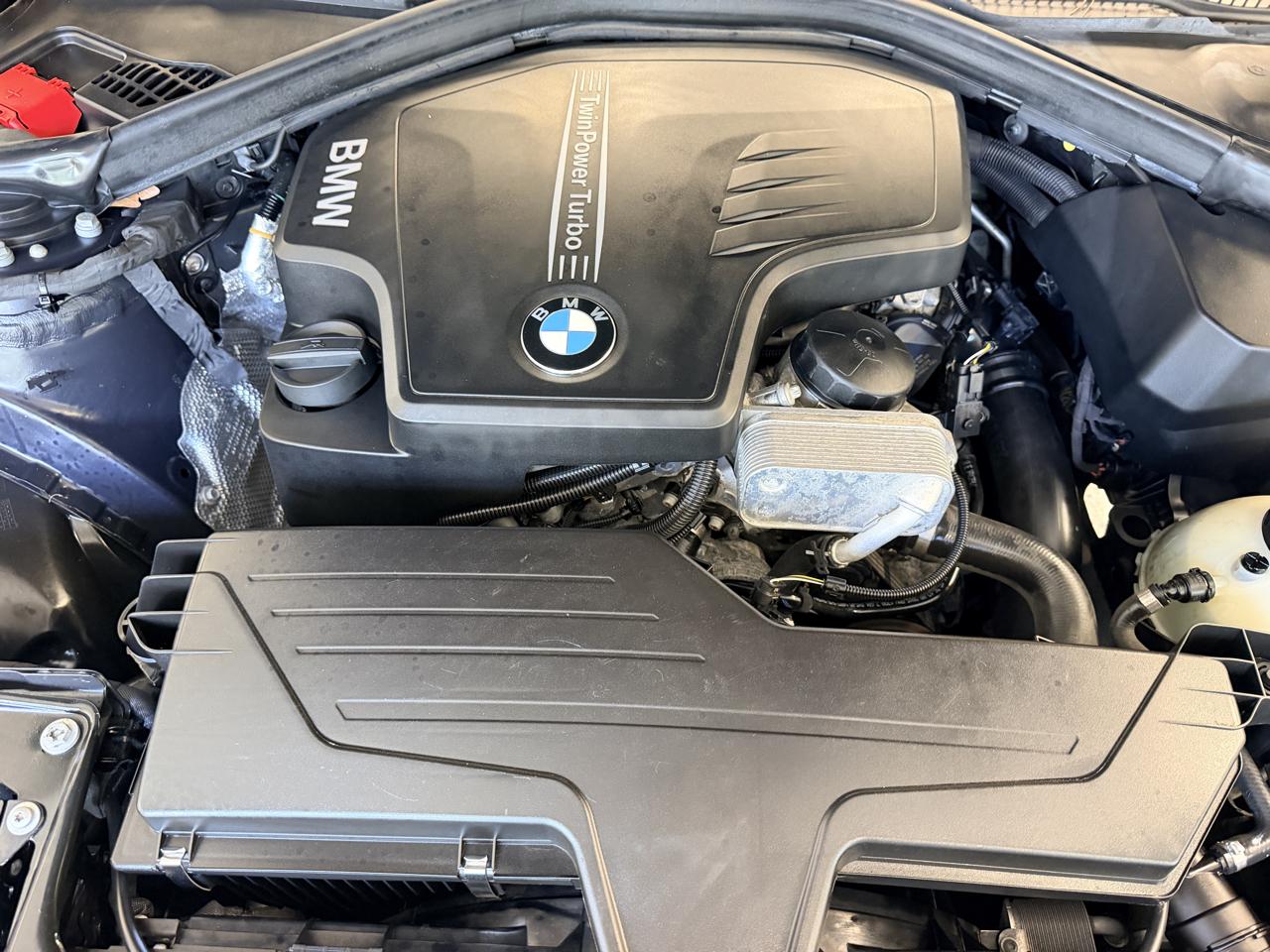 BMW 3 Series 4dr Sdn 320i xDrive AWD 2016