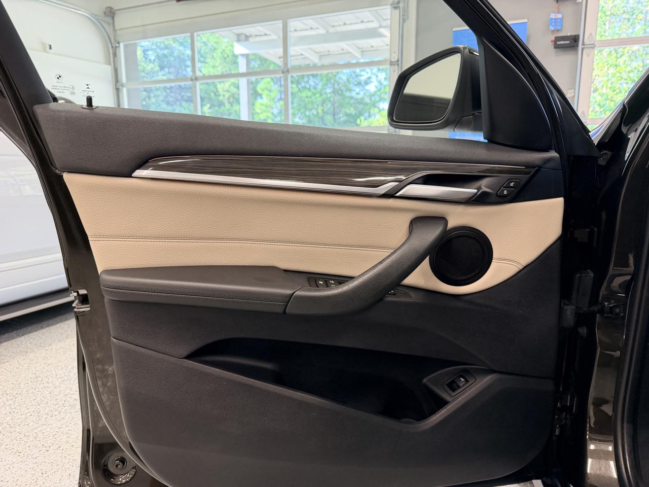 BMW X1 xDrive28i Sports Activity Vehicle 2017