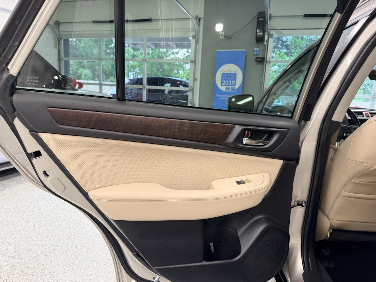 Subaru Outback 2.5i Limited 2017