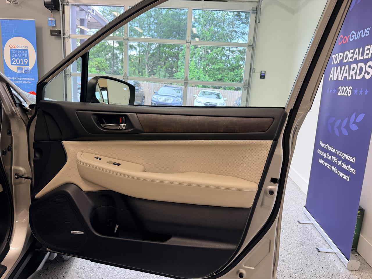 Subaru Outback 2.5i Limited 2017