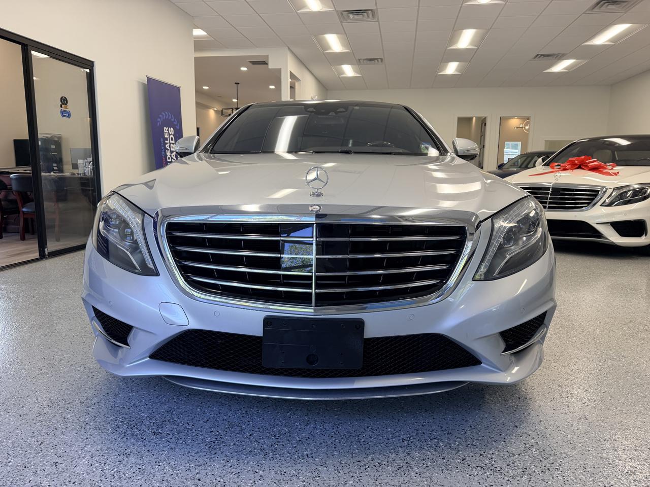 Mercedes-Benz S-Class  2015