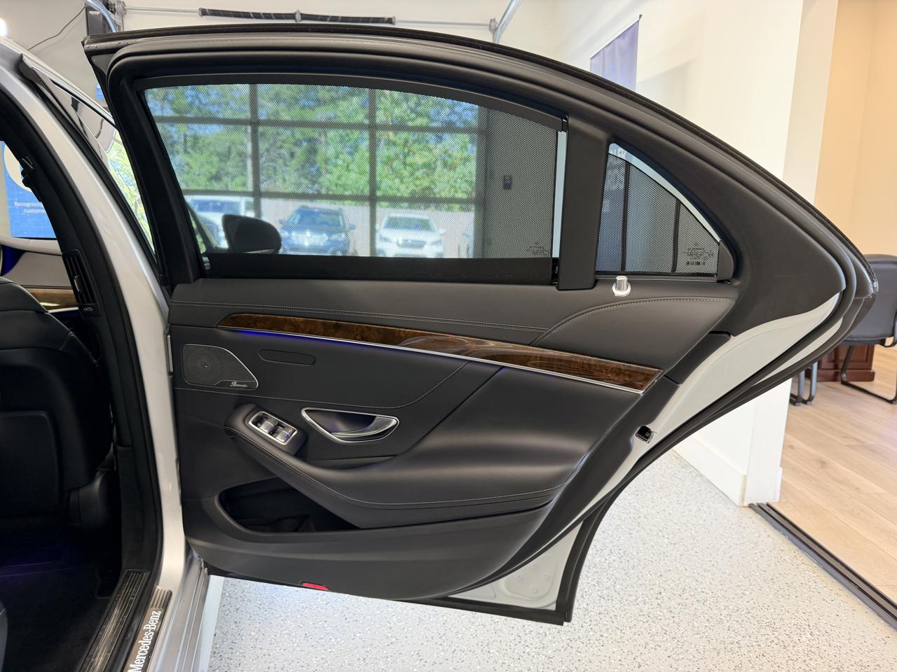 Mercedes-Benz S-Class  2015