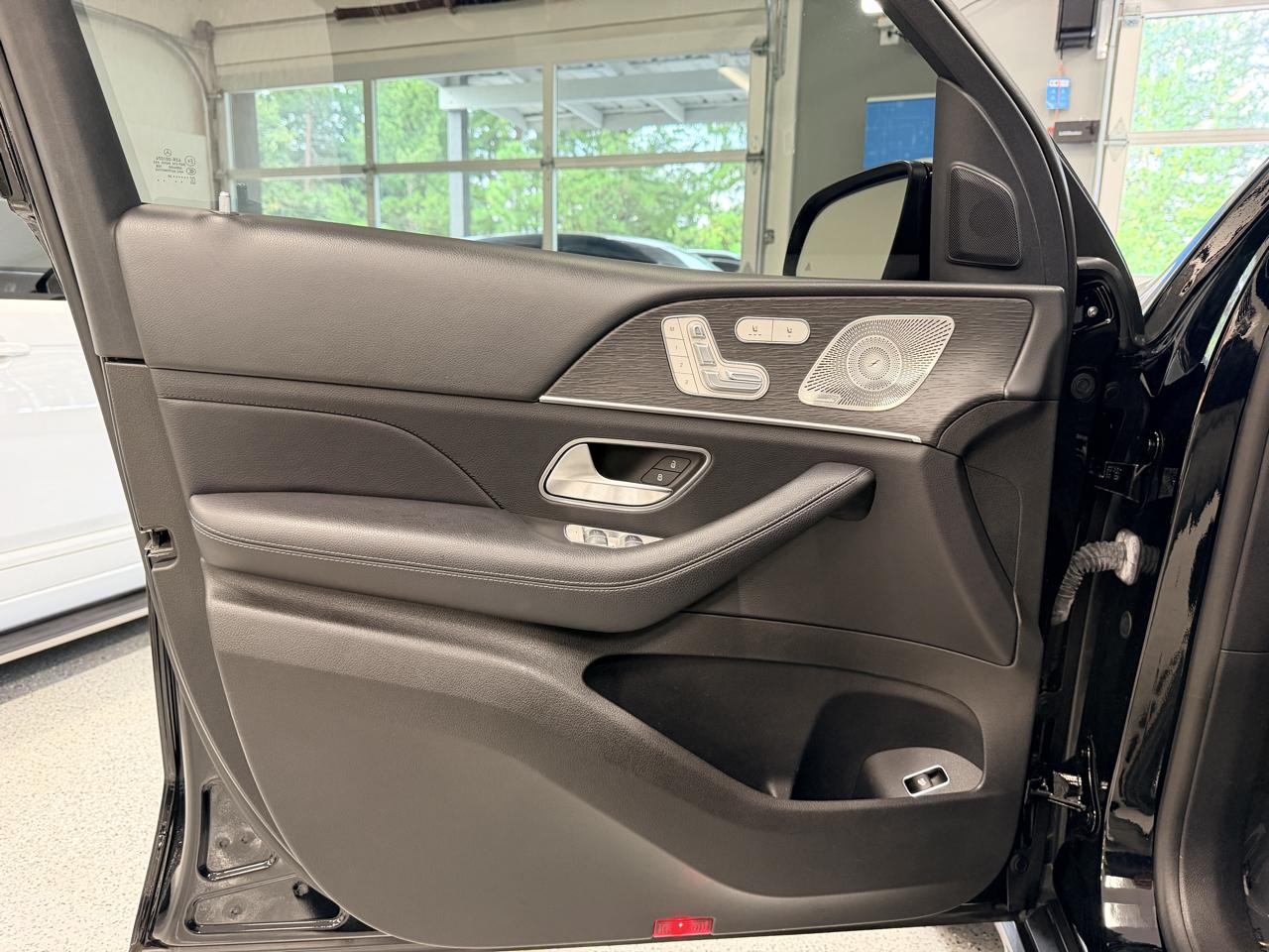 Mercedes-Benz GLE  2022