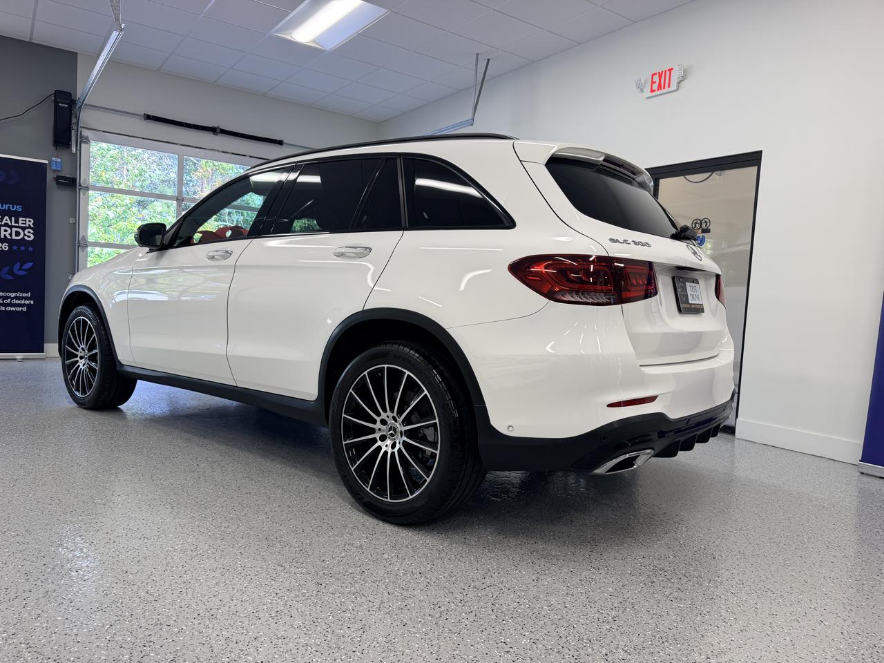 Mercedes-Benz GLC GLC 300 4MATIC SUV 2021