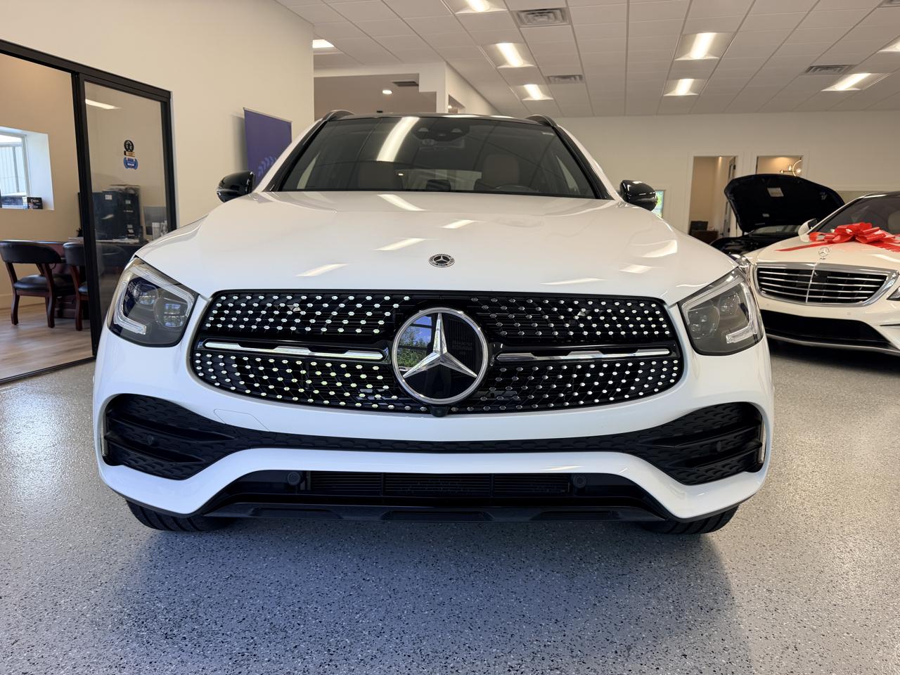 Mercedes-Benz GLC GLC 300 4MATIC SUV 2021