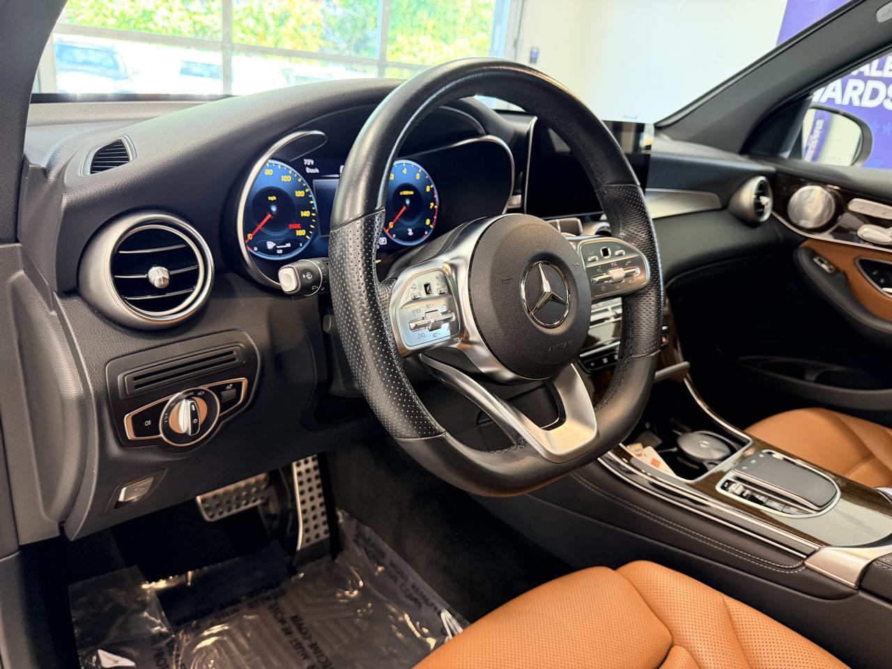 Mercedes-Benz GLC GLC 300 4MATIC SUV 2021