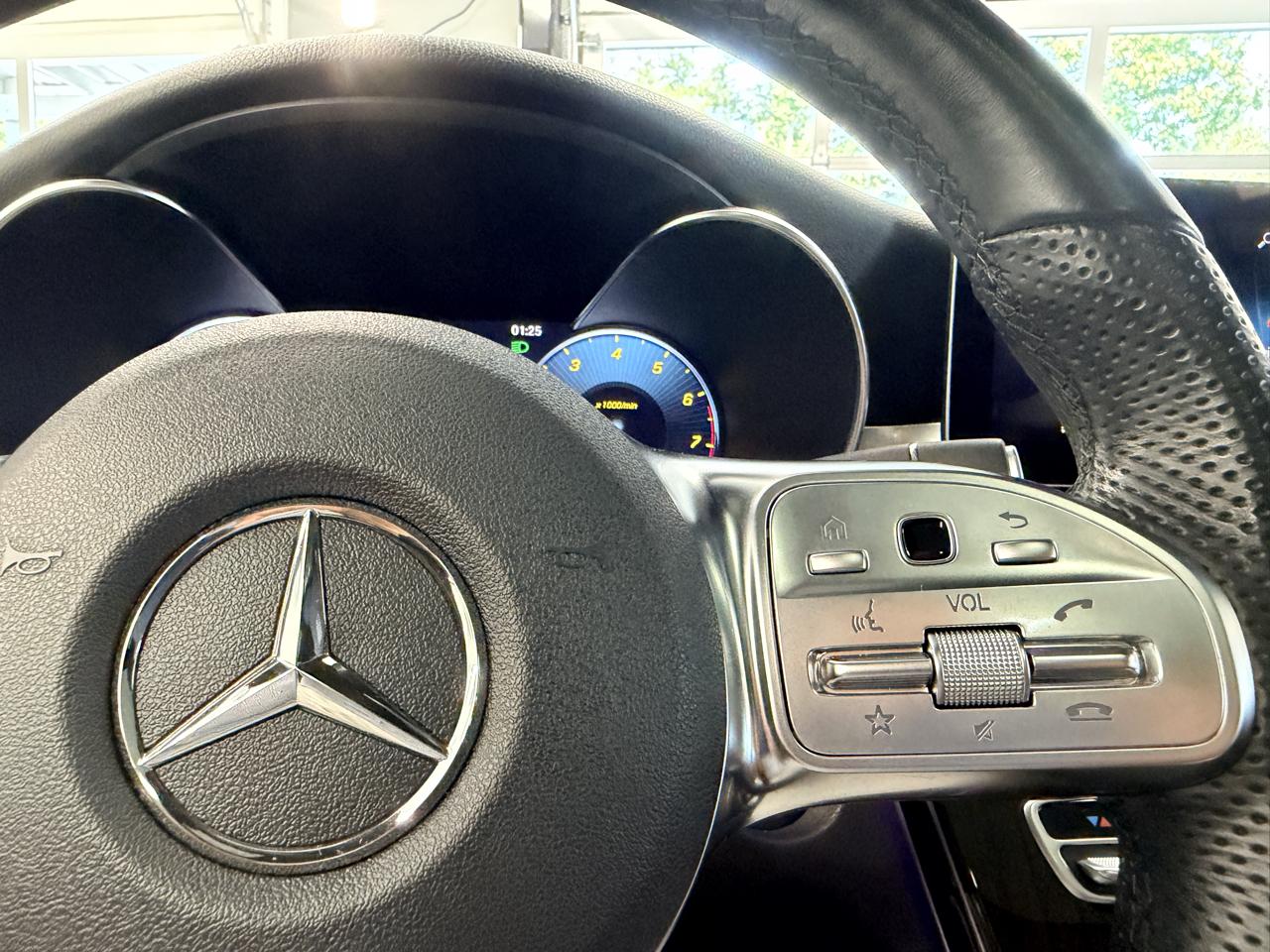 Mercedes-Benz GLC GLC 300 4MATIC SUV 2021