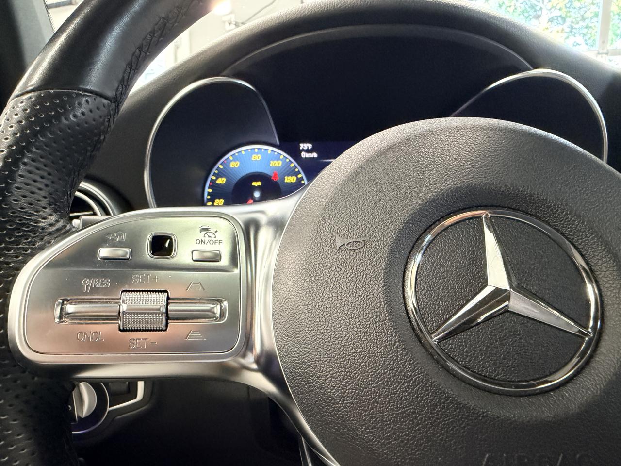 Mercedes-Benz GLC GLC 300 4MATIC SUV 2021