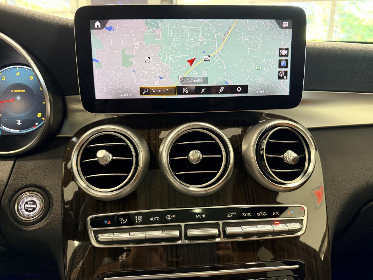 Mercedes-Benz GLC GLC 300 4MATIC SUV 2021