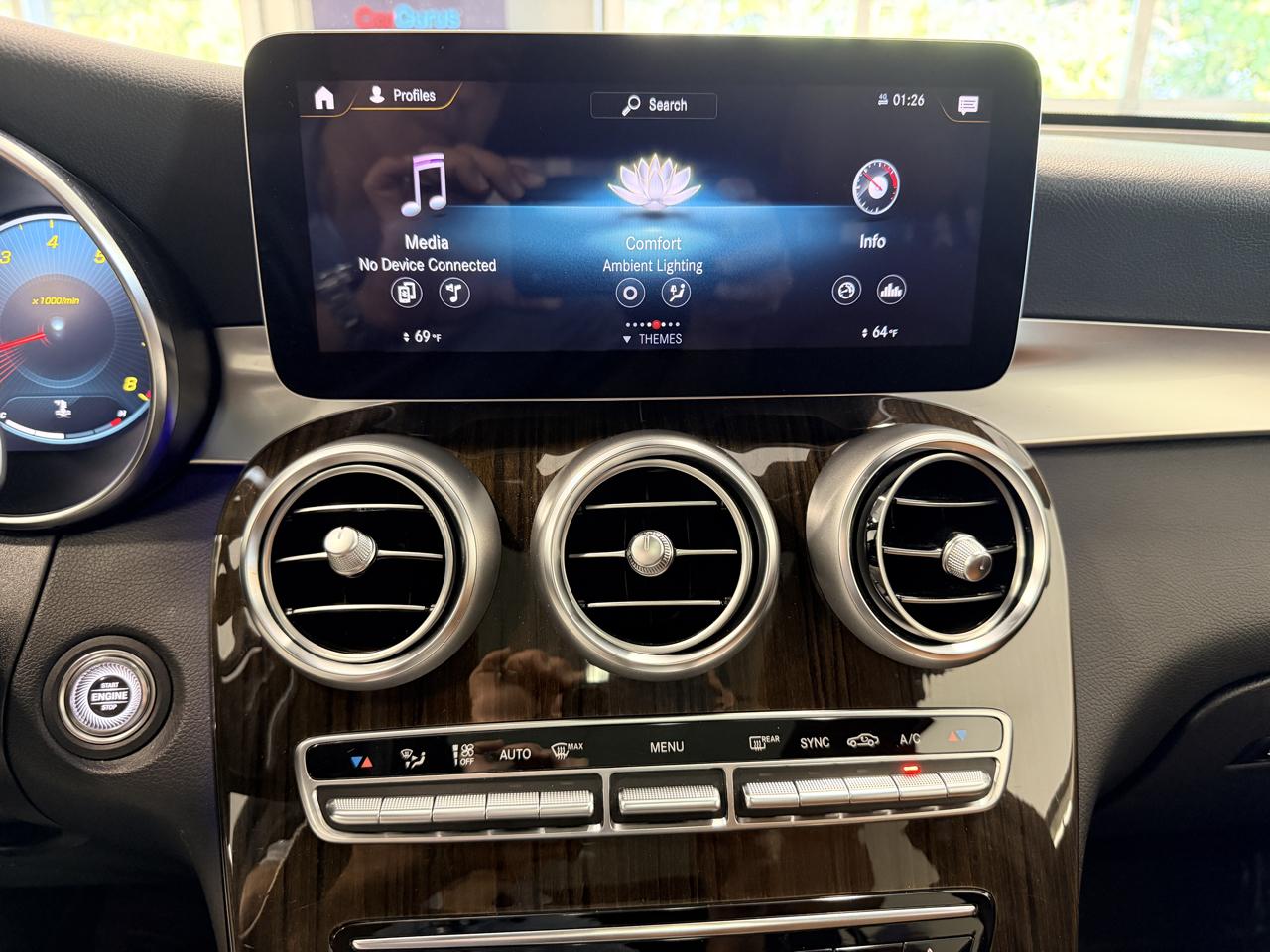 Mercedes-Benz GLC GLC 300 4MATIC SUV 2021