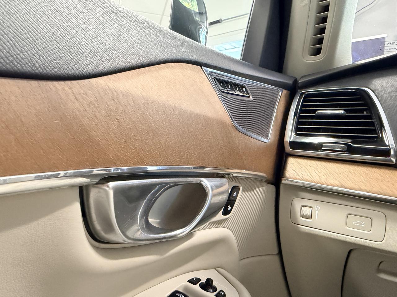 Volvo XC90 T6 AWD 7-Passenger Inscription 2018