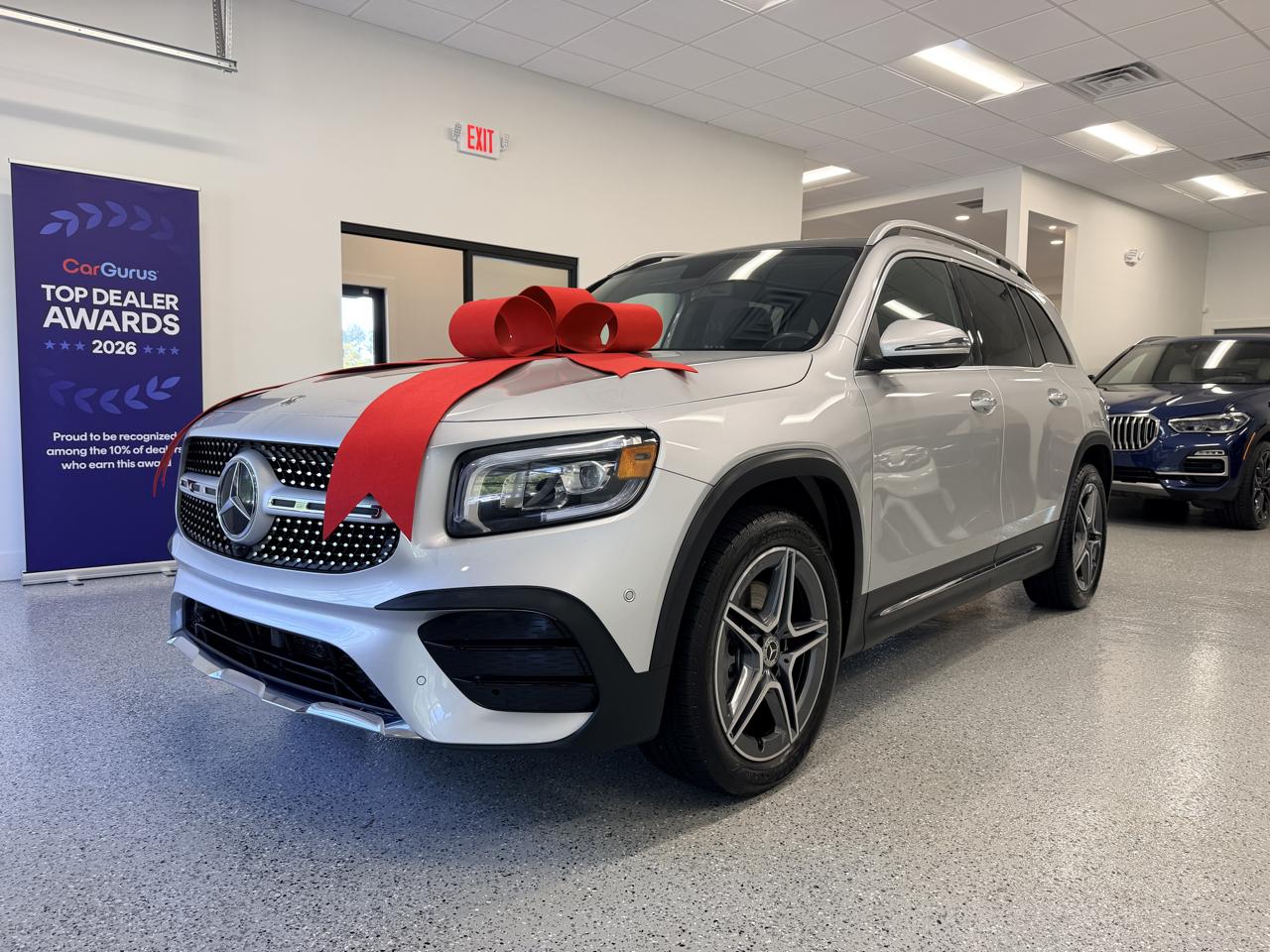 Mercedes-Benz GLB  2021