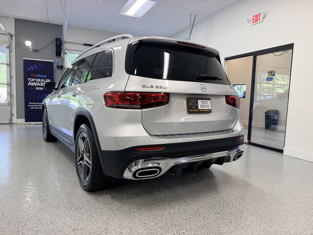 Mercedes-Benz GLB  2021