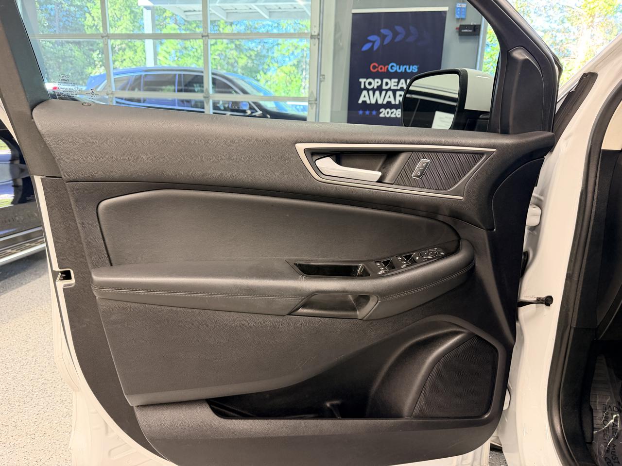 Ford Edge SEL AWD 2019