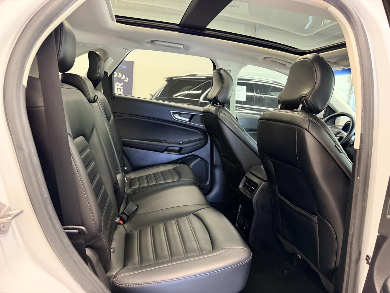 Ford Edge SEL AWD 2019