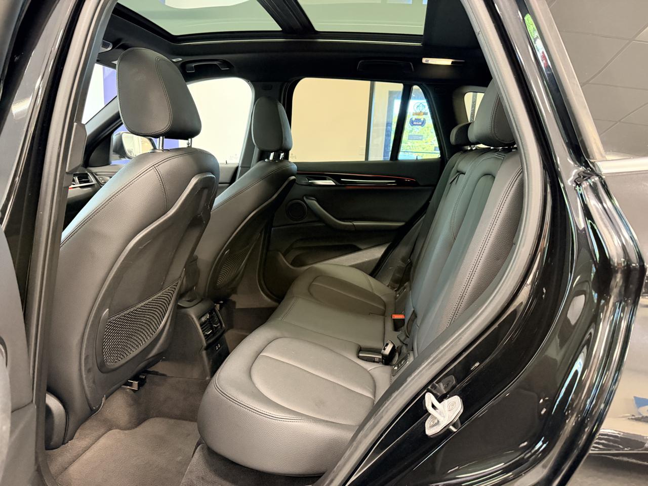 BMW X1 sDrive28i Sports Activity Vehicle 2019