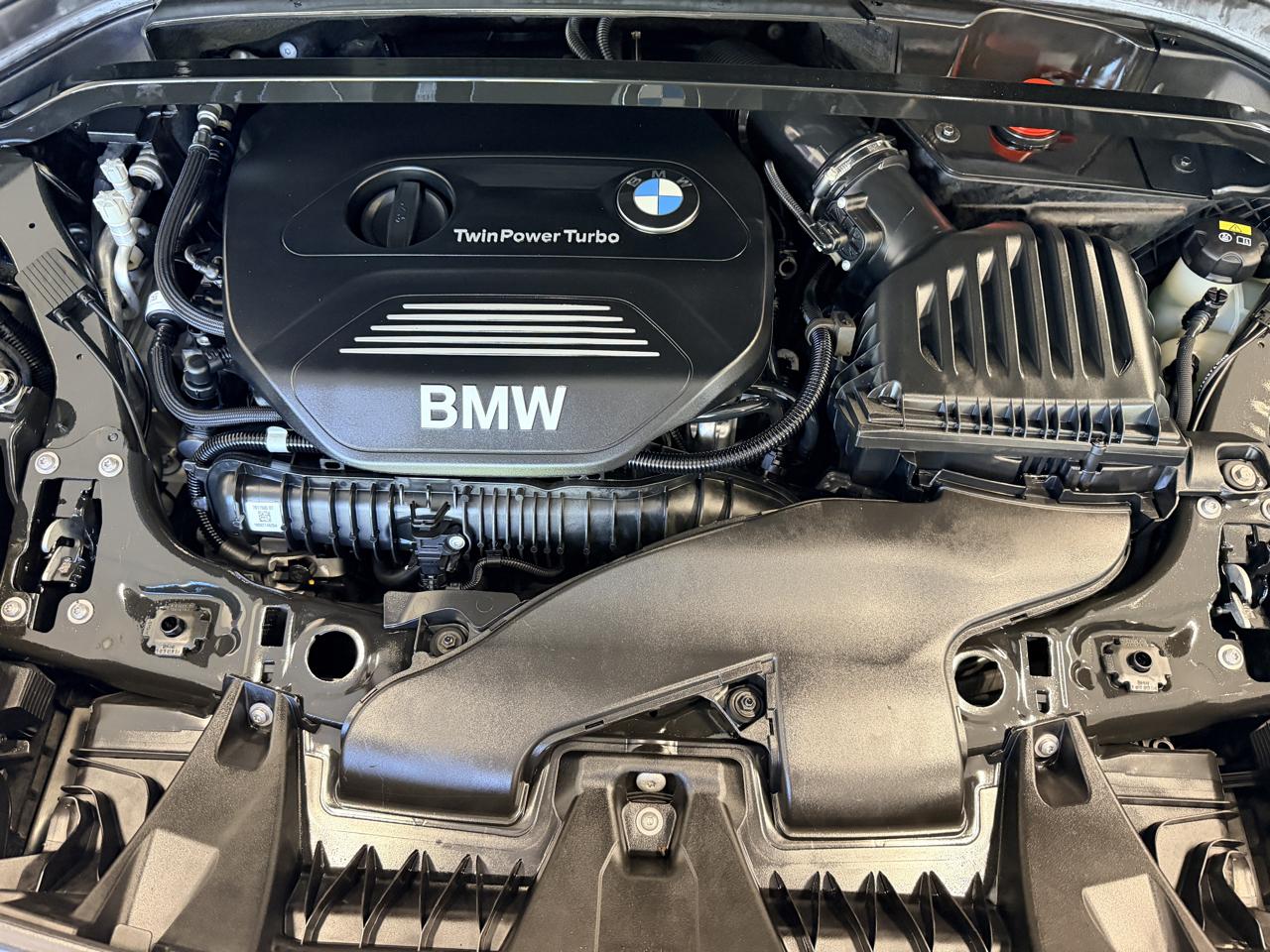 BMW X1 sDrive28i Sports Activity Vehicle 2019